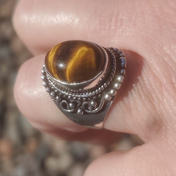 New Tiger Eye 925 Silver Ring. - Picture 11 of 16